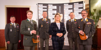 „Pro Defensione“ für Generalmajor Hameseder @Bundesheer/Karlovits