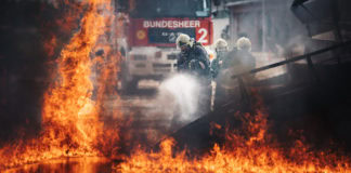 Spektakuläre Löschübung in Allentsteig @Bundesheer/Trippolt