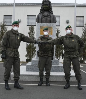 @Bundesheer/Schabhüttl