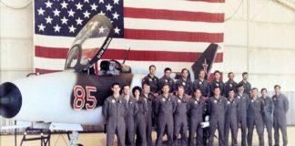 Ex-Piloten bringen Licht in die „Red Eagles”-Historie @USAF