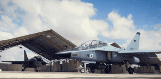 Griechische Luftwaffe beschafft Leonardo M-346 @ELBIT