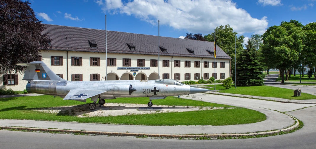 @Bundeswehr/Alexander Bernhard