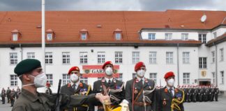 Tradition day and sabre handover at the Guard