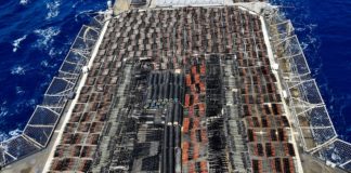 US-Marine fängt Waffen für Houthi-Milizen ab @US Navy