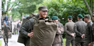 450 militiamen practise “summer thunderstorms”