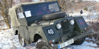 Minerva Landrover: Ikone des Kalten Krieges @Tom Higgins