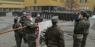 360 recruits of the 6th Mountain Brigade are sworn in