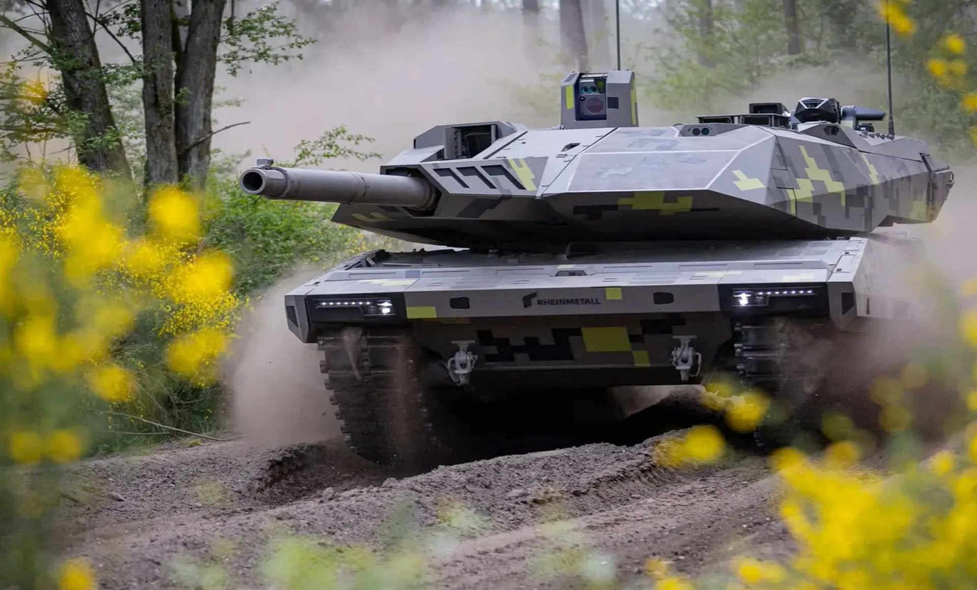 www.militaeraktuell.at
