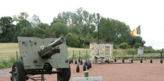 25-pounder cannon howitzer with an eventful history