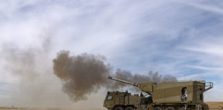 Rheinmetall & Elbit show L52 wheeled howitzer