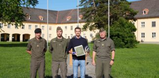 Upper Austria honors conscript of the year