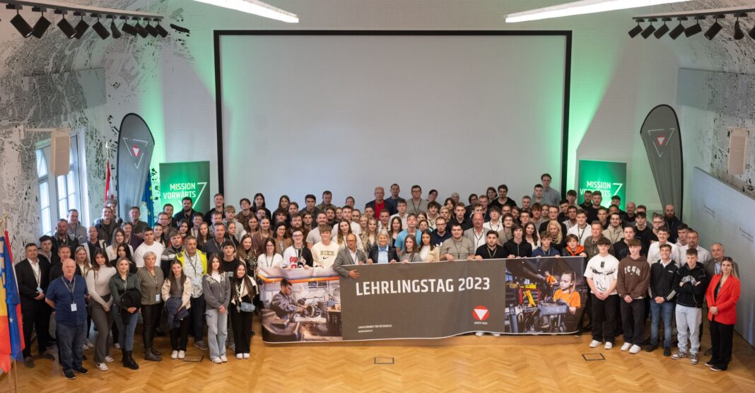 @Bundesheer/Karlovits