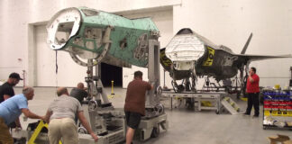 Lockheed Martin: Aus zwei kaputten F-35 wird eine neue @US Air Force Material Command