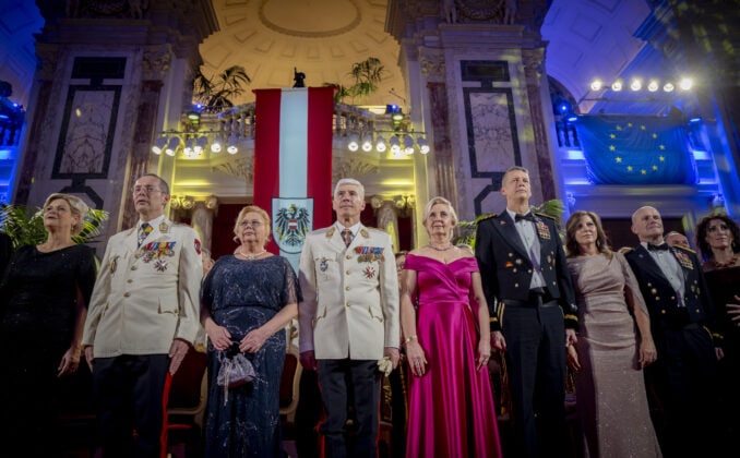 Bundesheer/Karlovits