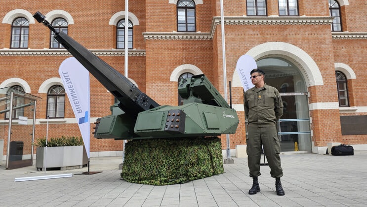 @Militär Aktuell/Zacharias