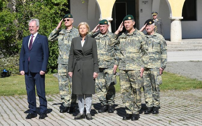 Verteidigungsministerin Klaudia Tanner – ©Patrick Huber