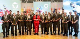 Heeressportler werden ausgezeichnet Heeressportler werden ausgezeichnet ©Bundesheer/Karlovits