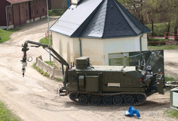 @Milit&auml;r Aktuell/Bendl