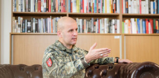 Oberst Markus Reisner für Romy-Preis nominiert Oberst Markus Reisner – ©Sebastian Freiler