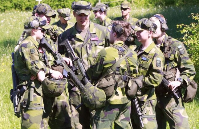 Gripen-Übung auf Straßenabschnitt – ©Georg Mader