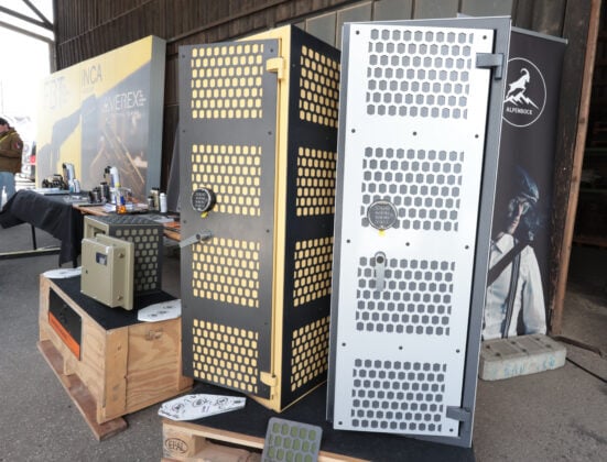 Alpenbock stellt Waffenschr&auml;nke nach individuellen W&uuml;nschen her. &copy;Milit&auml;r Aktuell/Bendl