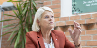 Fragestunde im Nationalrat mit Verteidigungsministerin Tanner Verteidigungsministerin Klaudia Tanner – ©Bubu Dujmic