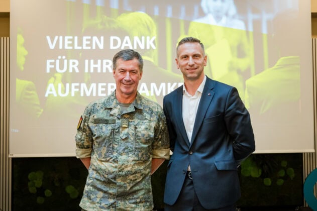 01347 c Militaer AktuellSebastian Freiler