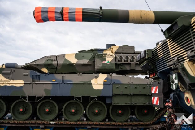 KNDS: Weitere Leopard-Kampfpanzer an Ungarn &uuml;bergeben &ndash; &copy;hmzrinyi.hu