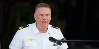 Flotilla Admiral Axel Schulz in conversation