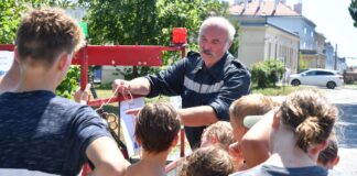 700 children in childcare with the armed forces