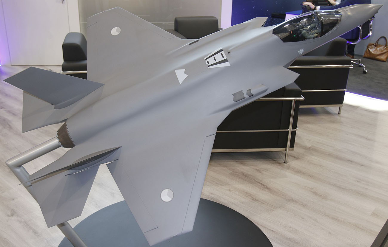 Modell eines F-35-Kampfjets mit tschechischen Hoheitsabzeichen – ©Georg Mader Modell eines F-35-Kampfjets mit tschechischen Hoheitsabzeichen – ©Georg Mader