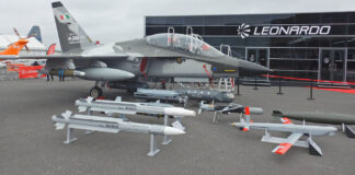 Leonardo verpasst dem M-346 ein Upgrade M-346 mit Bewaffnungsoptionen – ©Georg Mader