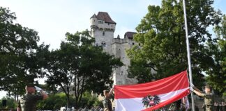 Swearing-in ceremony at the air force and anti-aircraft troop school