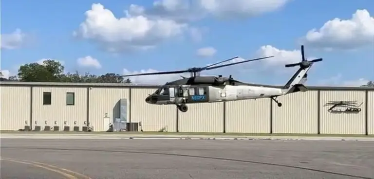 Erstflug eines für das Bundesheer geplanten UH-60L in den USA – ©Ace Aeronautics