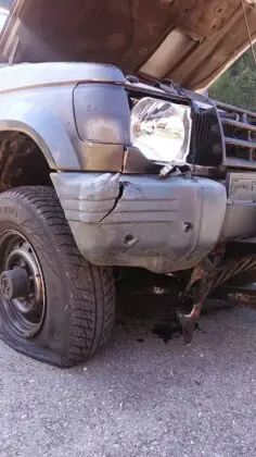 Mit Ahead-Munition live beschossen: Die Projektile durchdringen auch bei einem Auto mehrere Schichten an Metall. &copy;Milit&auml;r Aktuell/Bendl