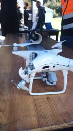 Auch sehr kleine Drohnen werden von den Projektilen der Ahead-Munition getroffen. &copy;Milit&auml;r Aktuell/Bendl