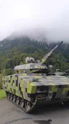 Display eines Skyranger 30-Turms auf einem Lynx. &copy;Milit&auml;r Aktuell/Bendl