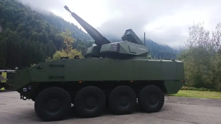 Mobiles Paket: Skyranger 30 (Version A0) auf einem Piranha. &copy;Milit&auml;r Aktuell/Bendl