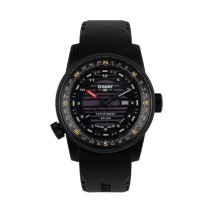 Die Traser P68 Pathfinder Solar mit dunklem Kautschukarmband. &copy;Traser