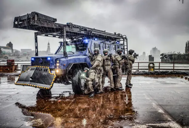 HMV Survivor I &ndash; &copy;Achleitner