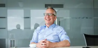 Volker Fuchs im Interview: „Wir haben viele Weltmarktführer” Test-Fuchs Geschäftsführer Volker Fuchs im Interview – ©Sebastian Freiler