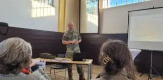 Oberst Markus Reisner blickt auf den Ukraine-Krieg Pressegespräch von Oberst Markus Reisner beim TMAF-Symposium in Wiener Neustadt – ©Markus Schauta