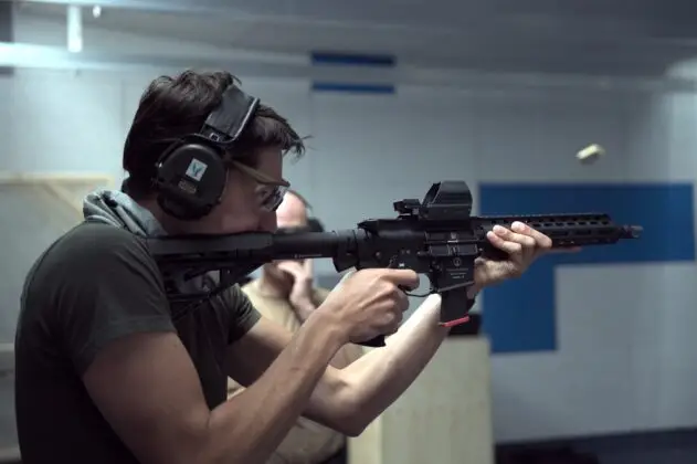 Das Schmeisser AR15 in 9 mm mit Rotpunkt-Visier. &copy;Eichenwerk