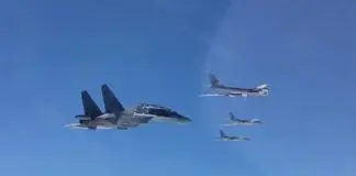 Russland & China: Luftwaffenübung nahe Japan und Korea Chinesische und russische Kampfflugzeuge – ©Archiv