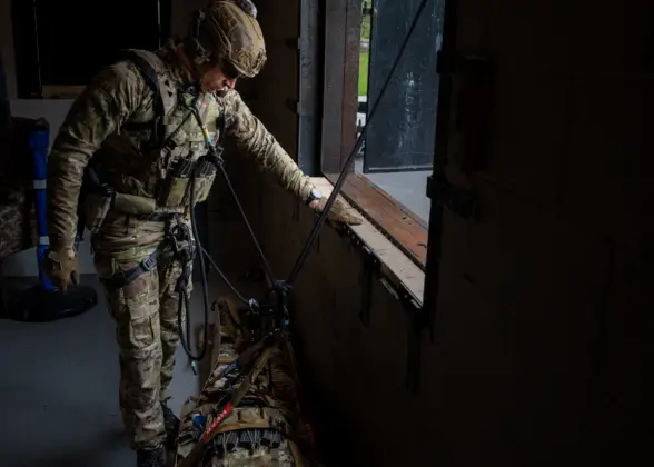 Helix Combat Multi Harness II. ©Helix