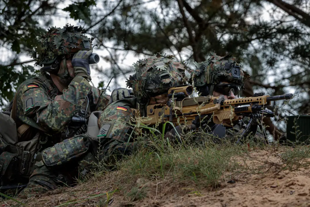 Soldaten des Jägerbataillons 921 der Bundeswehr bei der Übung „Grand Eagle 2” – ©Bundeswehr/Dorrow