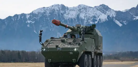 AGM Artillery Gun Module auf Piranha IV von KNDS Deutschland – ©VBS DDPS