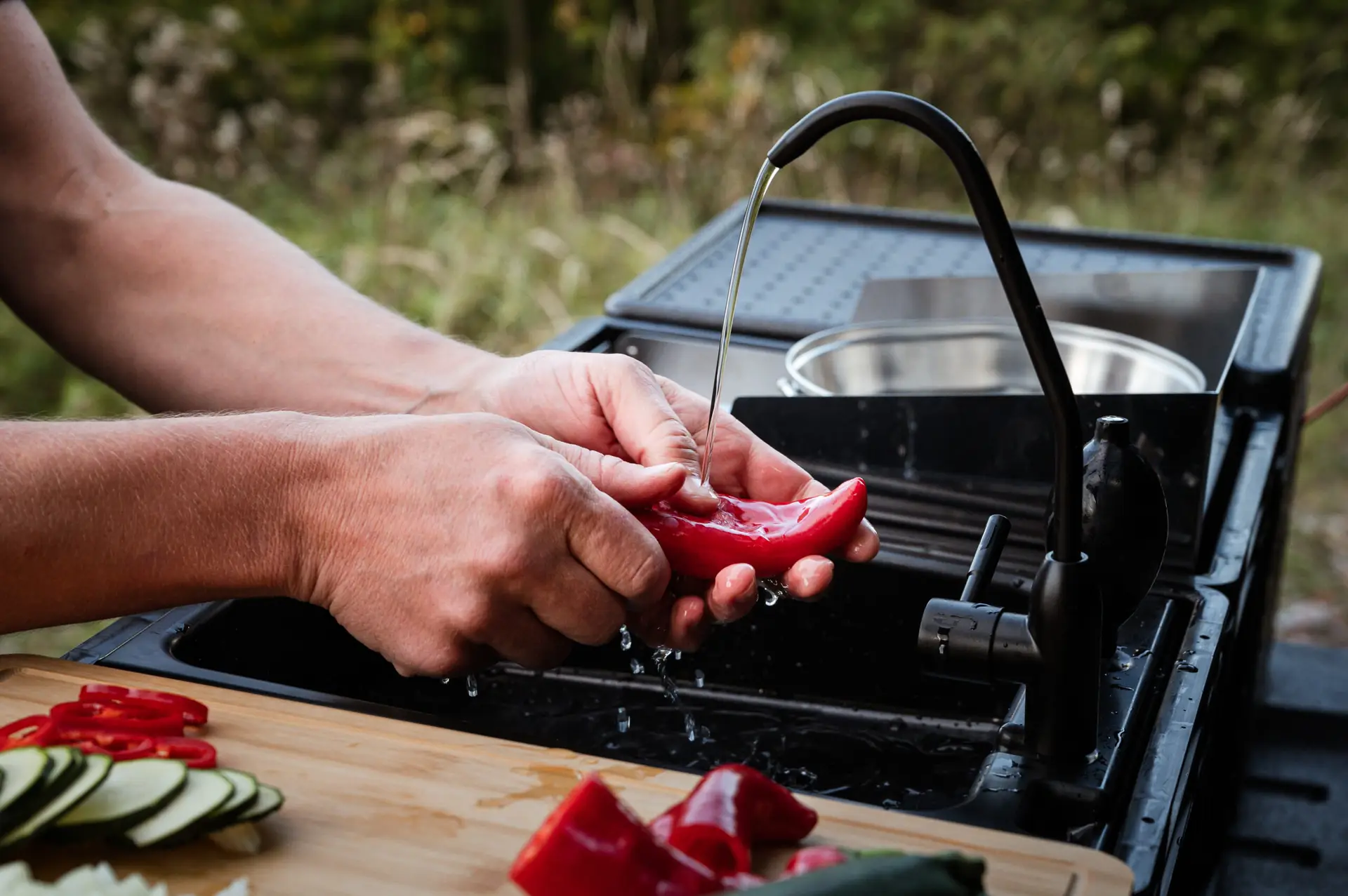BOXIO Kitchen Bundle - Kit Cuisine Camping/Van - Évier + Réchaud + Glacière - Modulable Eurobox