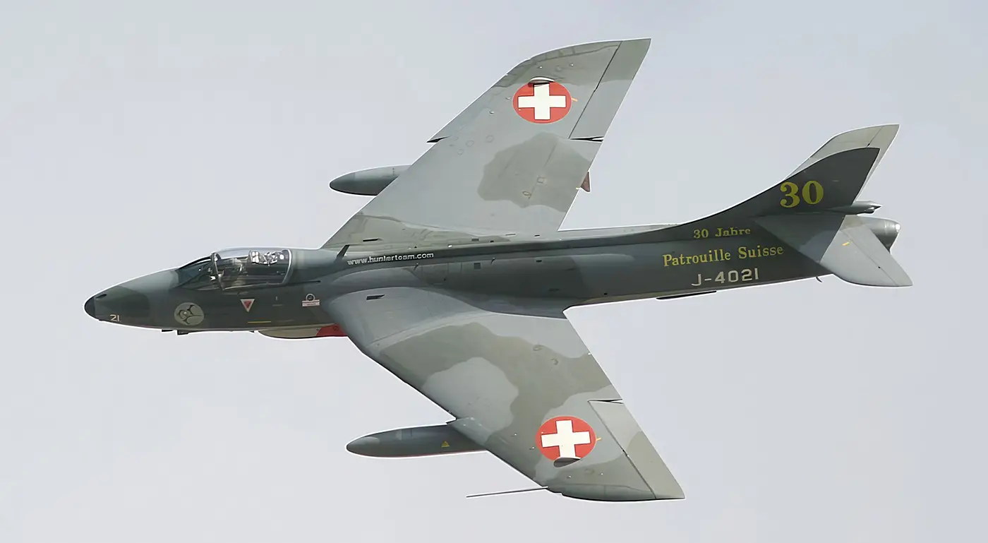 Hunter der Patrouille Suisse – ©Georg Mader Hunter der Patrouille Suisse – ©Georg Mader