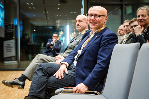Miliz trifft Wirtschaft bei Viewpointsystem - ©Sebastian Freiler